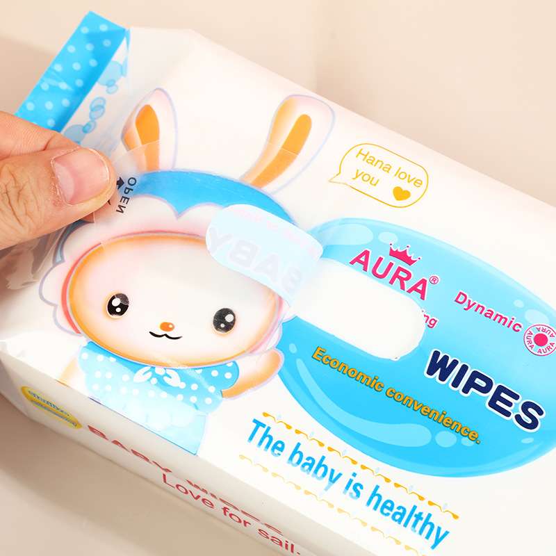 baby wet wipe - draw-out