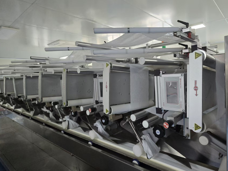 wet wipe machine